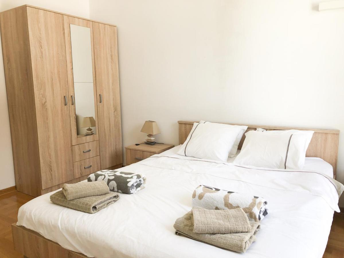 Lavender Bay Apartment D9 Donji Morinj Kültér fotó
