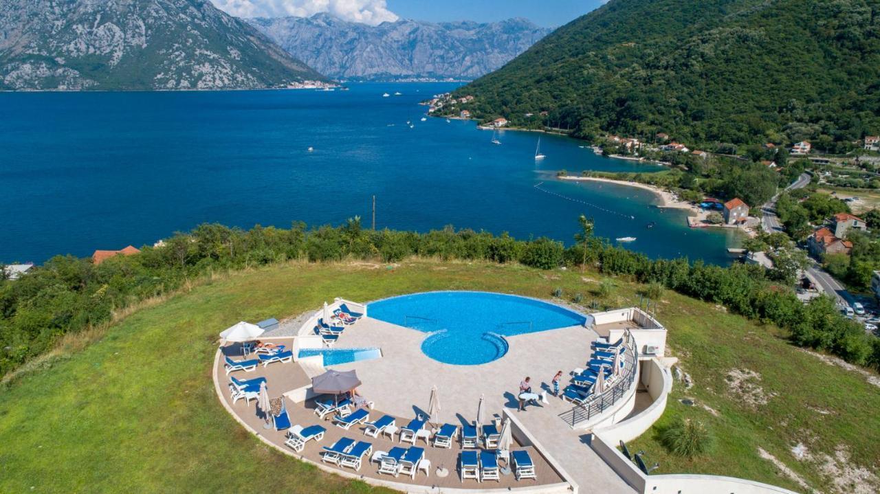 Lavender Bay Apartment D9 Donji Morinj Kültér fotó